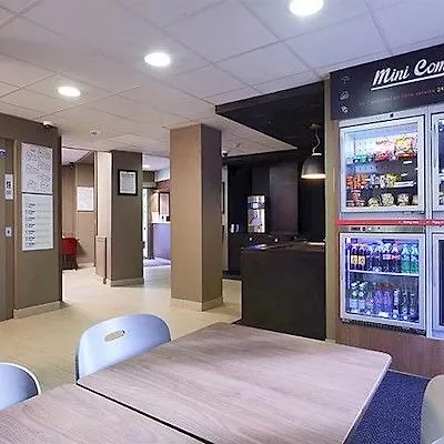 钟楼巴黎15埃菲尔铁塔酒店 酒店 2*